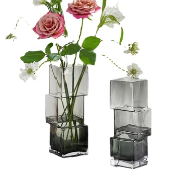Kūrybos Keistos Formos Aikštė Stiklo Vaza Skaidraus Vandens Gėlės Rožės, Džiovintų Gėlių Kompozicijų Apdaila, Gyvenamasis Kambarys, Valgomasis